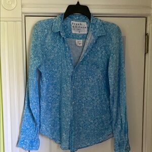 Frank & Eileen Barry Light Blue Floral Shirt